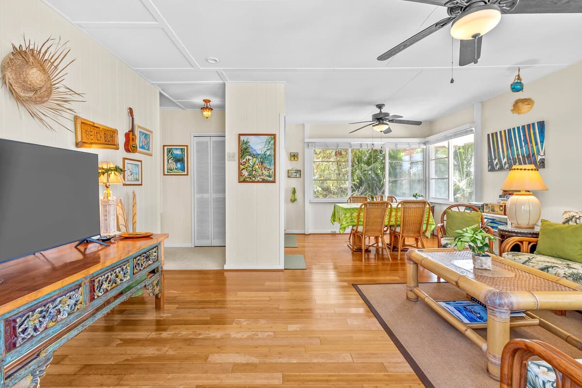 Licensed Lanikai Tree House - Since 1985! - Photo 5