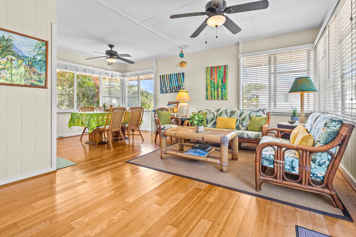 Licensed Lanikai Tree House - Since 1985! - Photo 3
