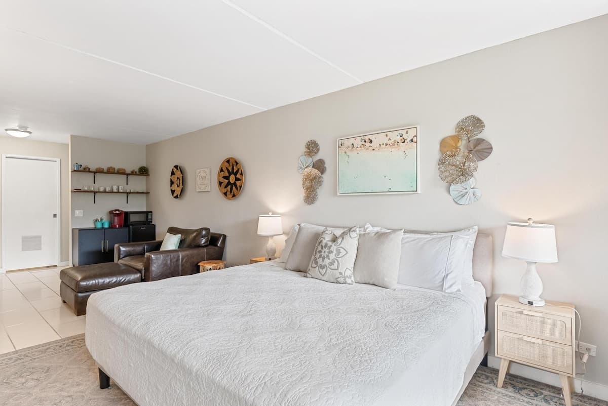 Bright apartment in the Heart of Kona - Photo 2