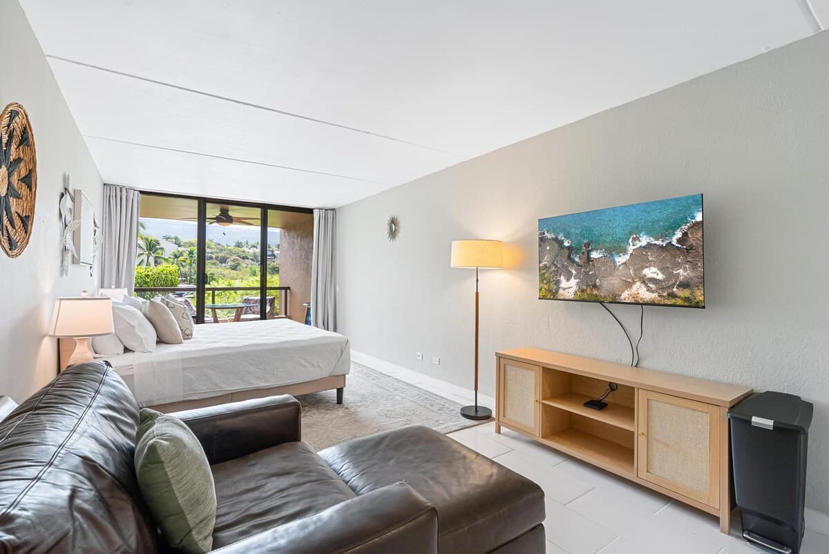 Bright apartment in the Heart of Kona - Photo 4