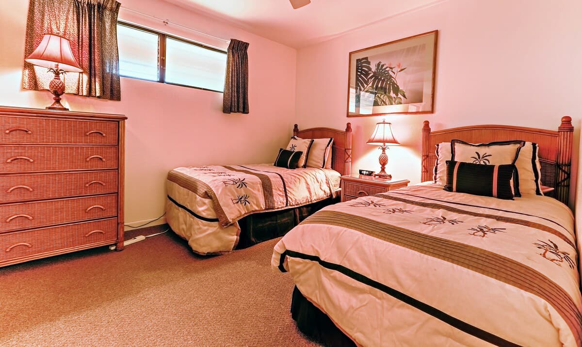 Condo in Kihei · ★4.9 · 2 bedrooms · 4 beds · 1 private bath - Photo 1