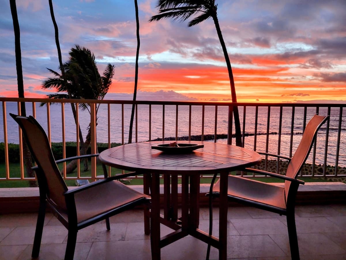 Condo in Kihei · ★4.99 · 1 bedroom · 1 bed · 1 bath - Photo 4