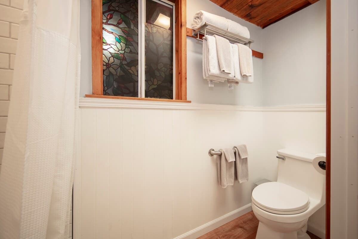 Guesthouse in Volcano · ★4.92 · 1 bedroom · 2 beds · 1 private bath - Photo 5