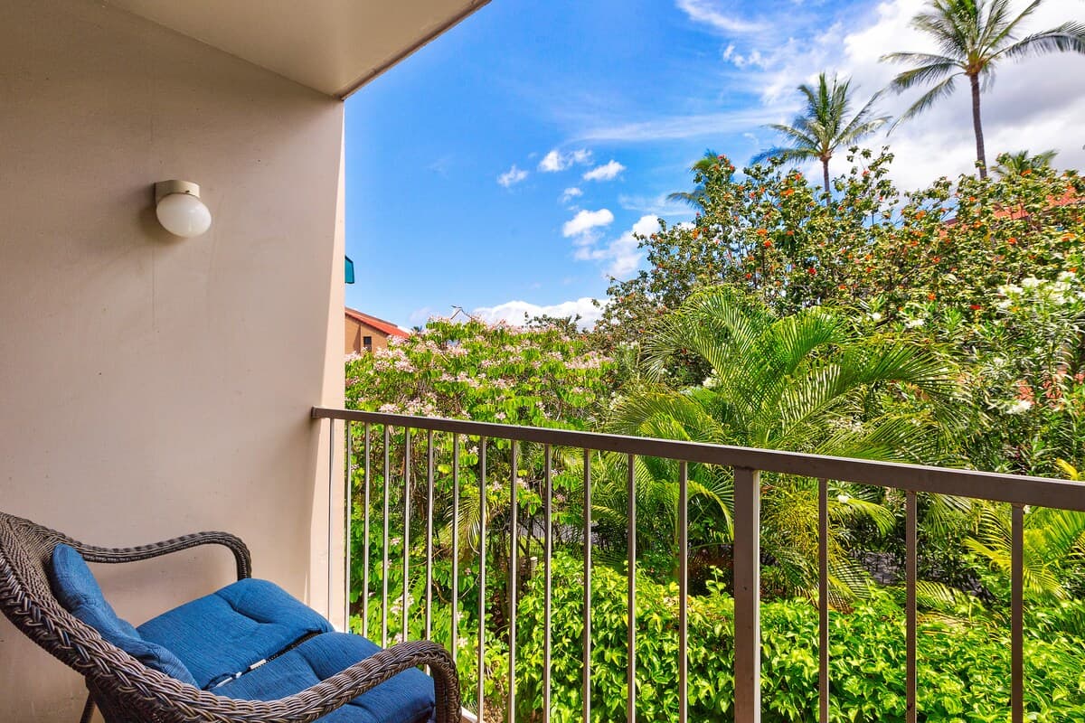 Condo in Kihei · ★4.79 · 2 bedrooms · 6 beds · 2 shared baths - Photo 2