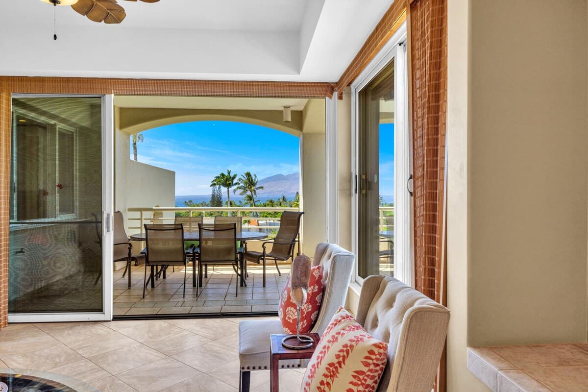 Condo in Kihei · ★4.86 · 2 bedrooms · 3 beds · 2 private baths - Photo 4
