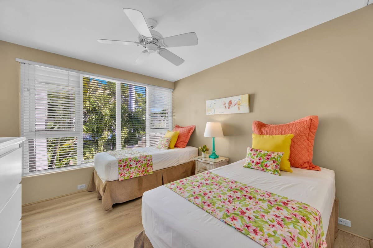 Condo in Kihei · ★4.86 · 2 bedrooms · 3 beds · 2 private baths - Photo 3