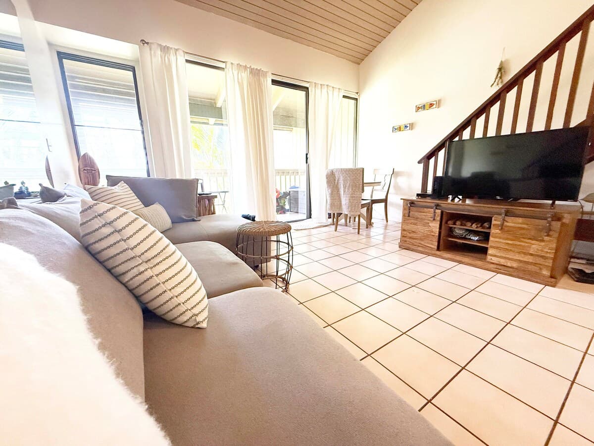 Condo in Kahuku · ★4.64 · 2 bedrooms · 3 beds · 2 private baths - Photo 5