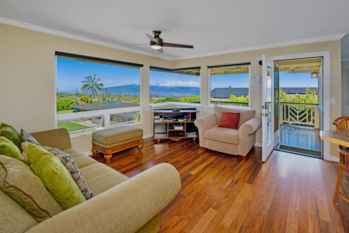 Home in Makawao · ★4.89 · 3 bedrooms · 3 beds · 2 private baths - Photo 5