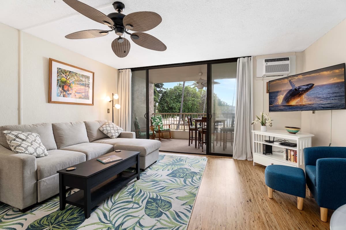 Condo in Kailua-Kona · ★4.88 · 1 bedroom · 1 bed · 1 bath - Photo 1