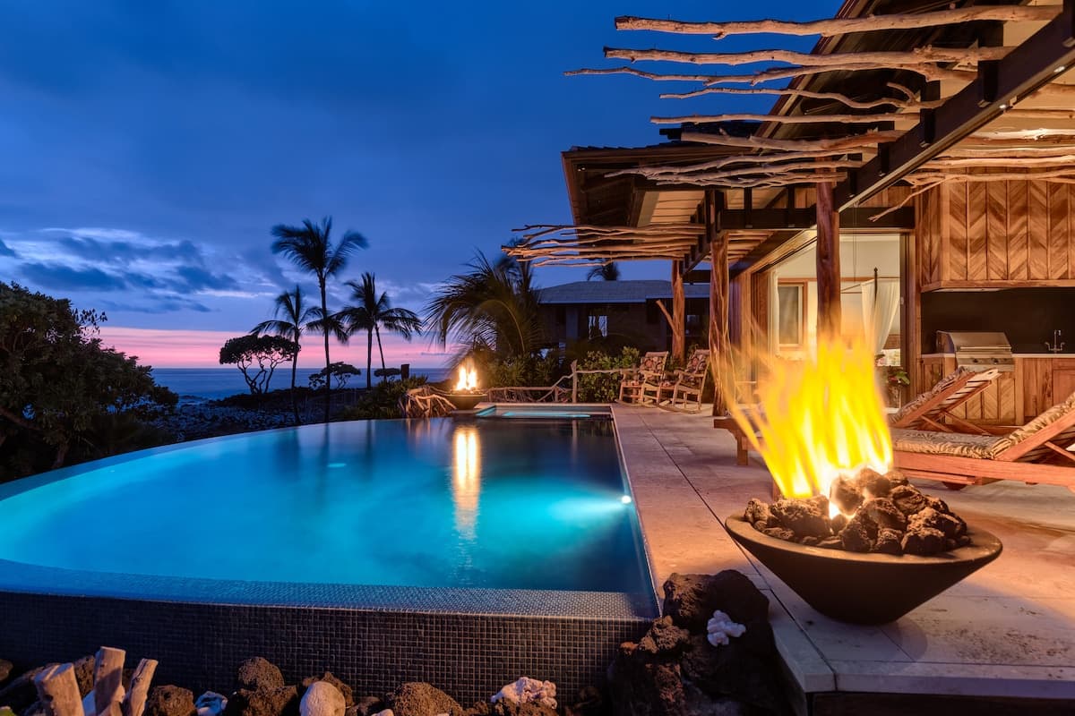 Villa in Kailua-Kona · ★4.96 · 4 bedrooms · 5 beds · 4 baths - Photo 5