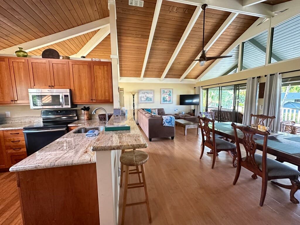 Home in Kailua-Kona · ★4.84 · 4 bedrooms · 3 beds · 2.5 baths - Photo 2