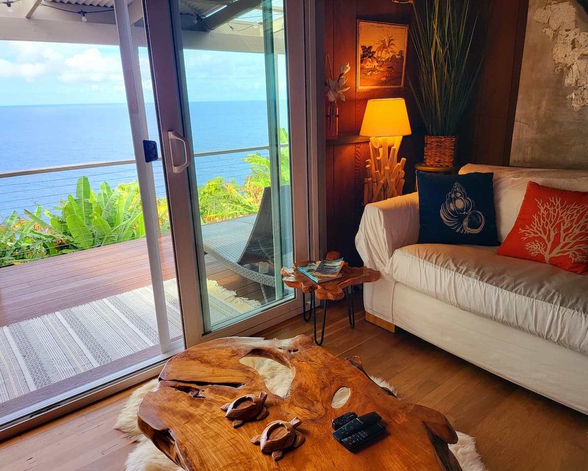 Home in Laupahoehoe · ★4.94 · 2 bedrooms · 2 beds · 1.5 baths - Photo 2