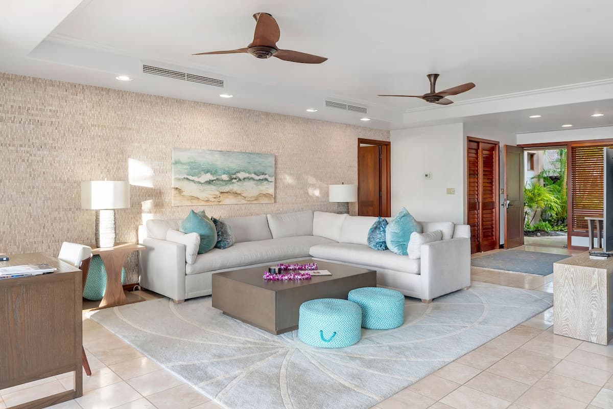 Villa in Kailua-Kona · ★5.0 · 2 bedrooms · 4 beds · 2 baths - Photo 4