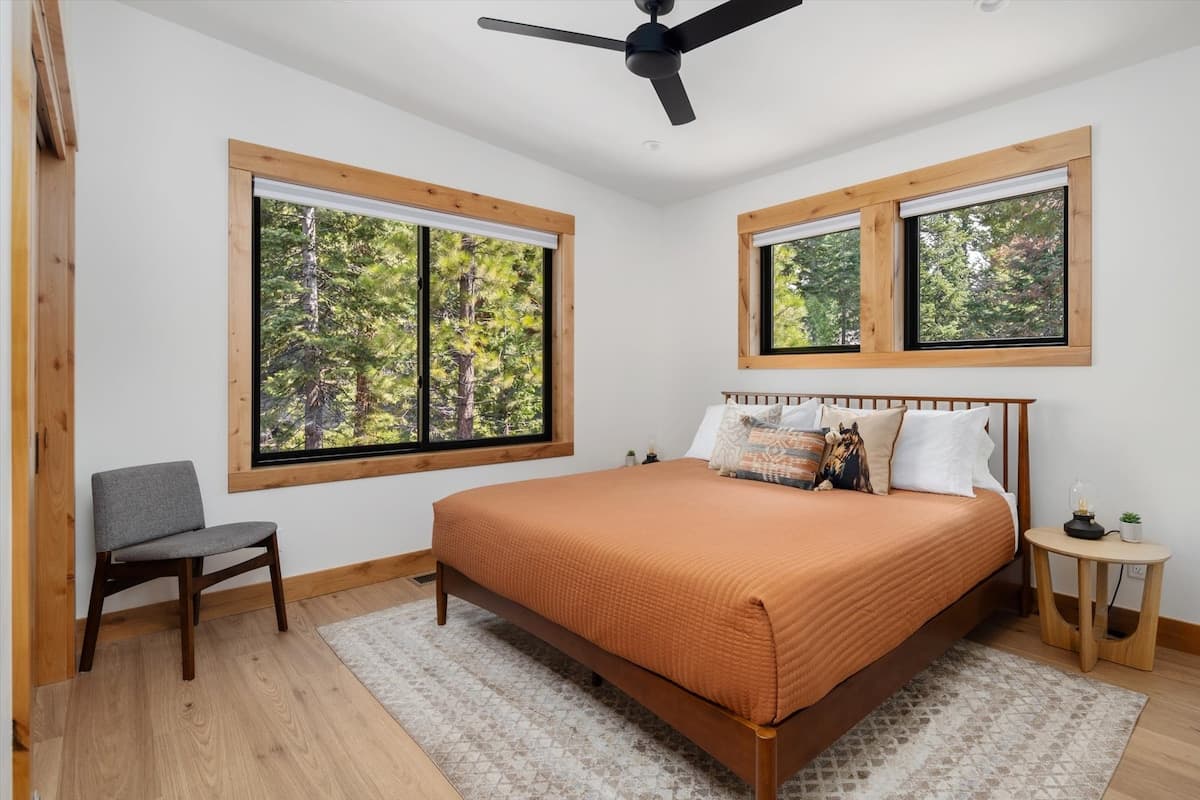 Modern Cabin with EV Charger & Heated Floors - Photo 2