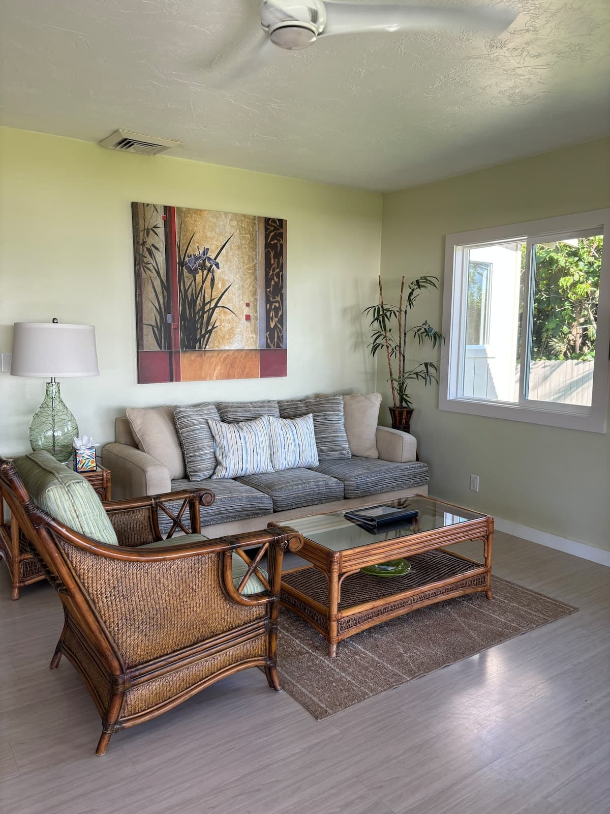 Home in Kihei · ★4.94 · 3 bedrooms · 4 beds · 2 baths - Photo 3