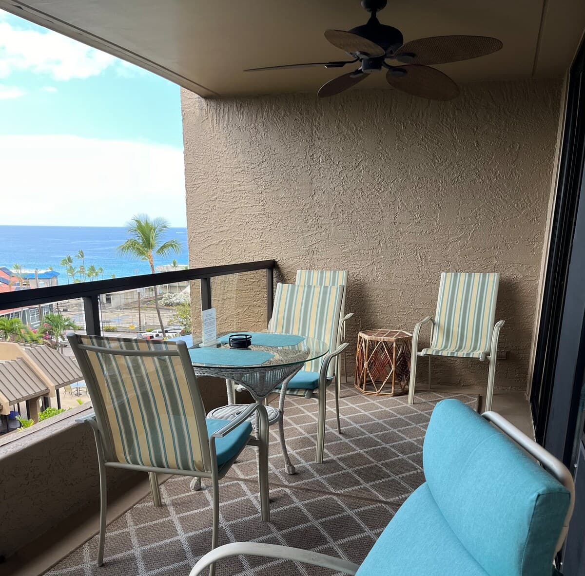 Condo in Kailua-Kona · ★5.0 · 1 bedroom · 1 bed · 2 baths - Photo 1