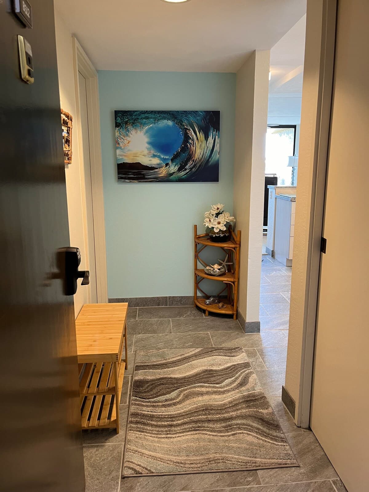 Condo in Kailua-Kona · ★5.0 · 1 bedroom · 1 bed · 2 baths - Photo 3