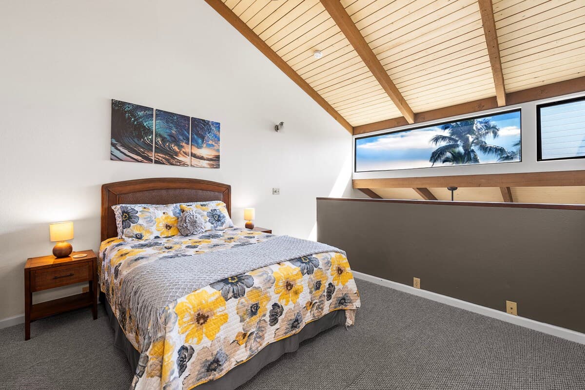 Condo in Kailua-Kona · ★4.96 · 3 bedrooms · 4 beds · 3 private baths - Photo 2