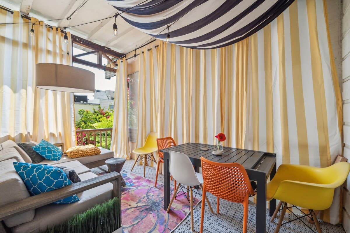 2 Ensuite Baths, Walkable SF Gem - Photo 1