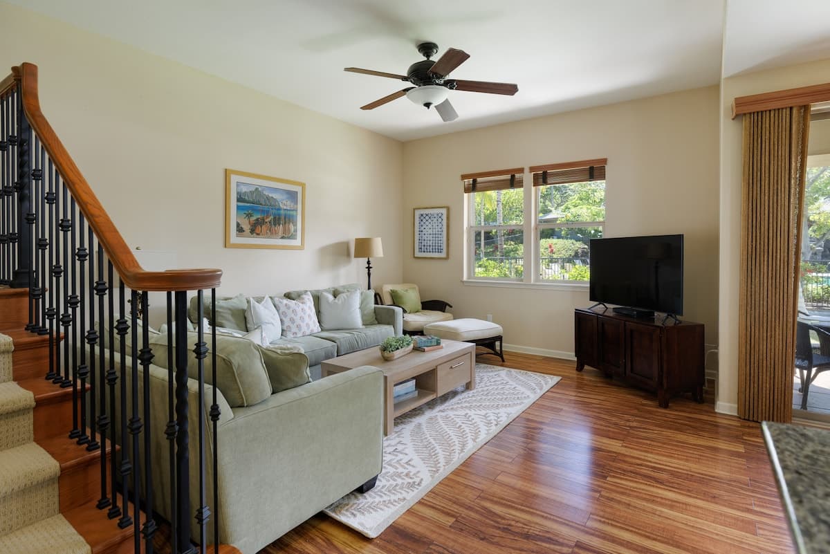 Townhouse in Puako · ★5.0 · 2 bedrooms · 4 beds · 2.5 baths - Photo 4