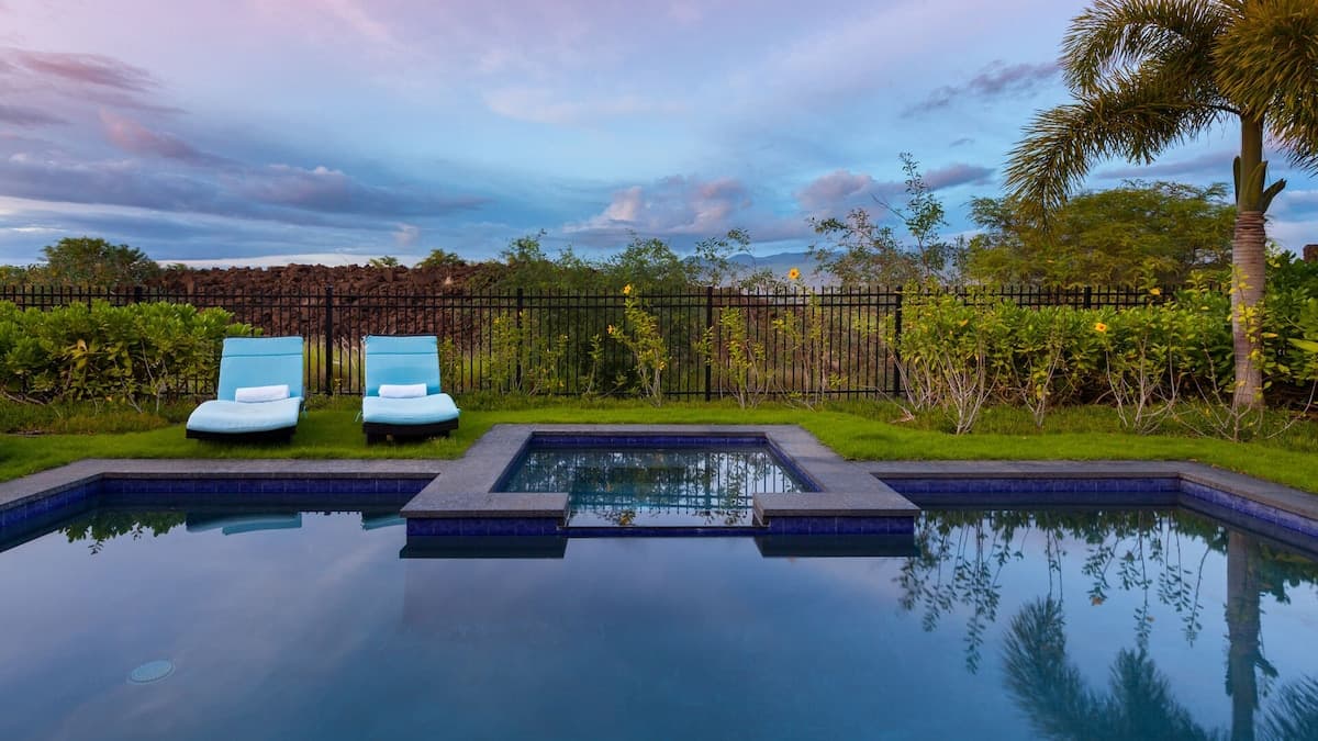 Home in Waimea · ★4.76 · 4 bedrooms · 7 beds · 4.5 baths - Photo 4
