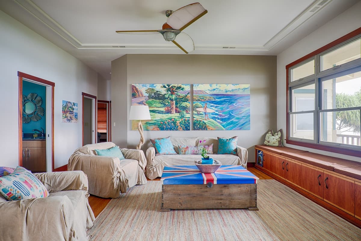 Home in Papaikou · ★4.94 · 3 bedrooms · 4 beds · 3 baths - Photo 1