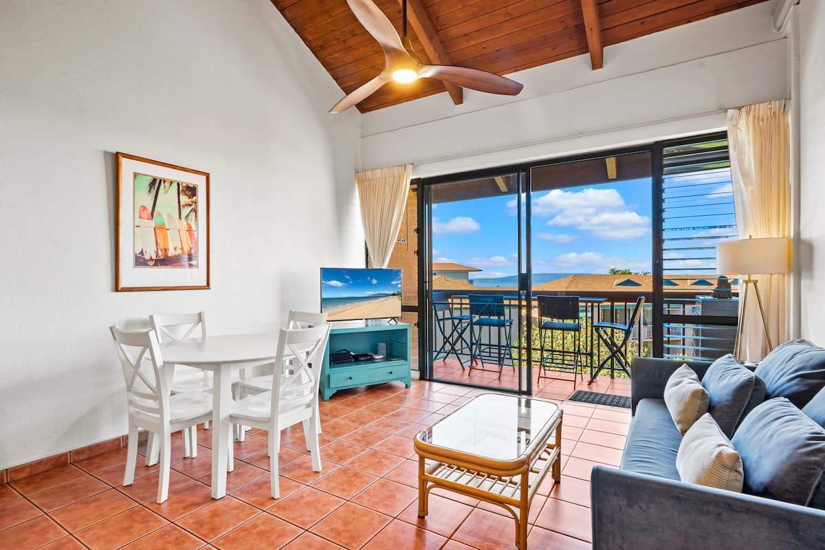 Condo in Kihei · ★4.82 · 2 bedrooms · 4 beds · 2 private baths - Photo 1