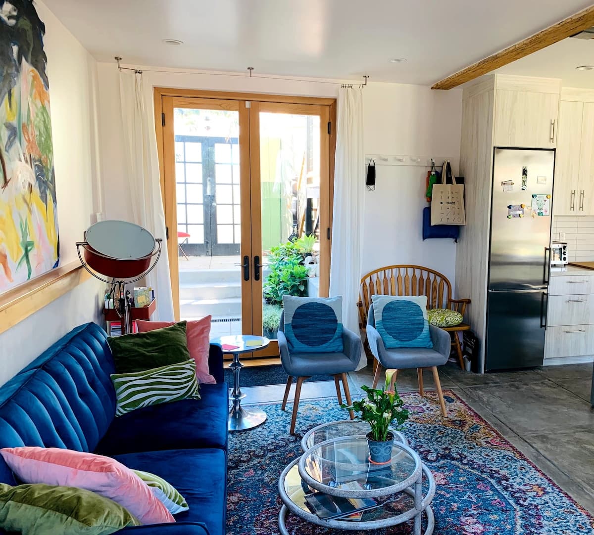 Sunny Garden Apartment Near SFO with Courtyard - Photo 4