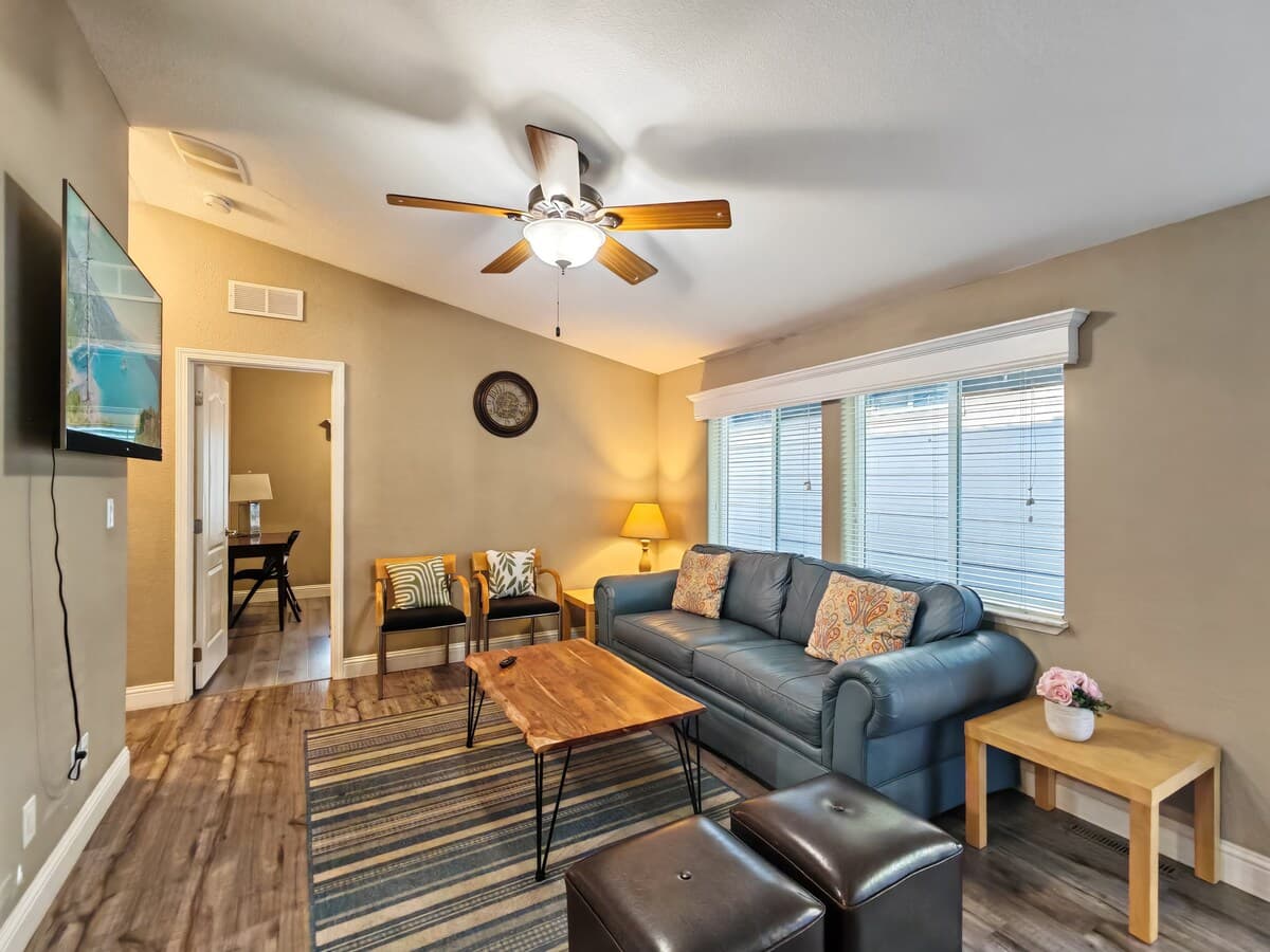 Modern Townhouse with AC, Walk to Heavenly & Lake - Photo 1