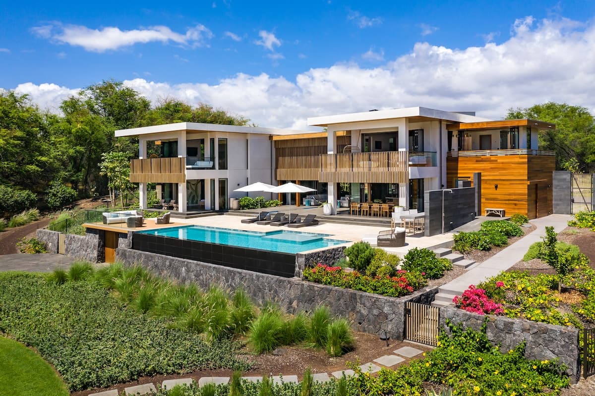 Villa in Waimea · ★5.0 · 5 bedrooms · 8 beds · 5 baths - Photo 1