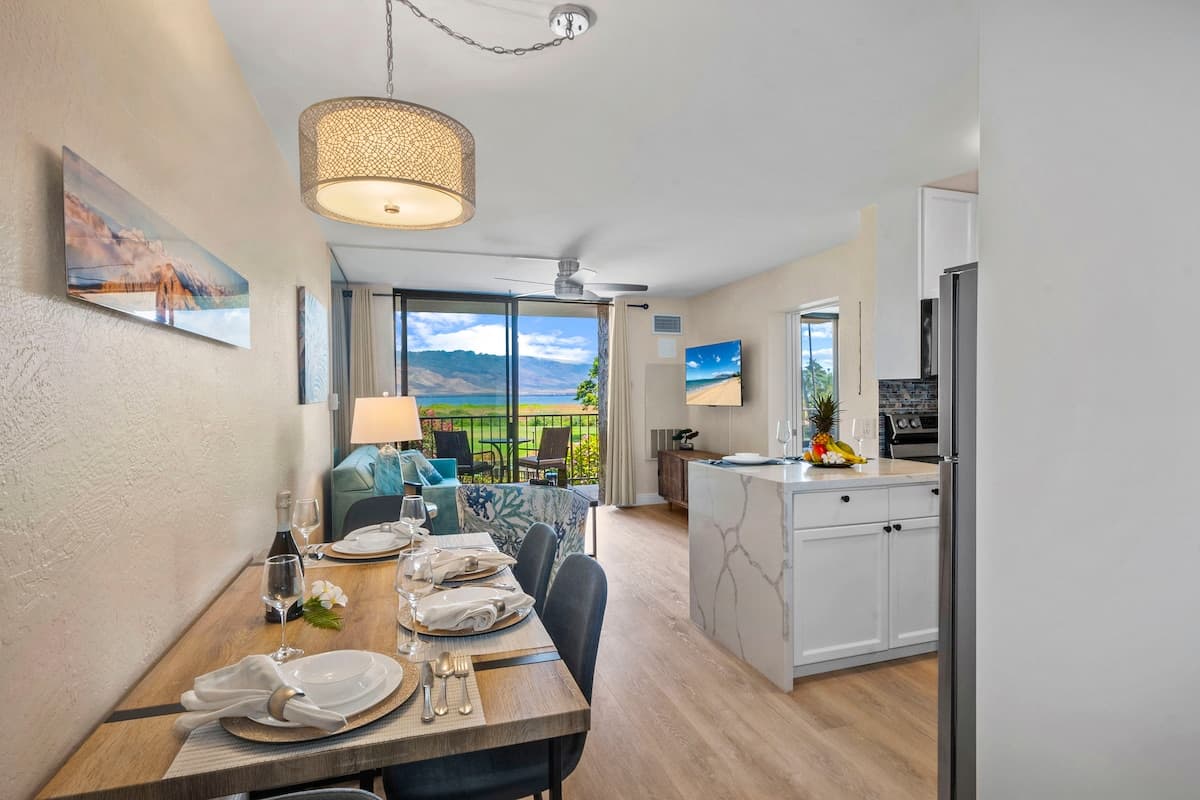 Condo in Kihei · ★4.8 · 2 bedrooms · 3 beds · 2 baths - Photo 1