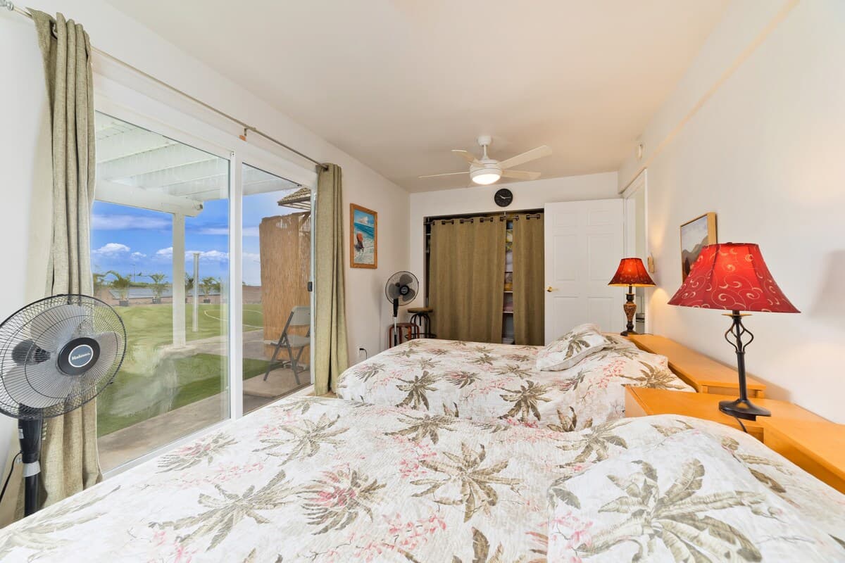 Home in Kailua-Kona · ★4.93 · 5 bedrooms · 8 beds · 3 shared baths - Photo 4