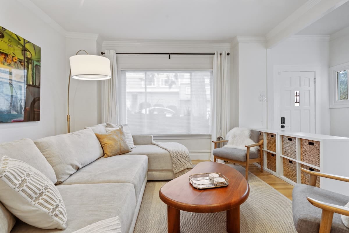 Casa Noe Heights 3-Story Cottage with City Views - Photo 2