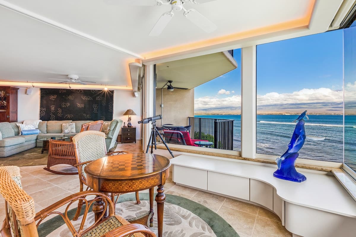 Condo in Wailuku · ★4.96 · 2 bedrooms · 2 beds · 2 baths - Photo 2