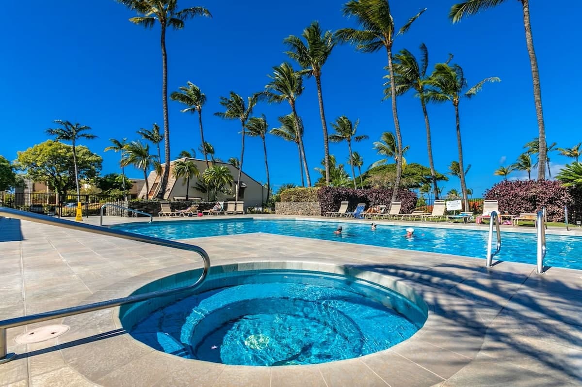 Condo in Kihei · ★4.96 · 2 bedrooms · 3 beds · 2 baths - Photo 5