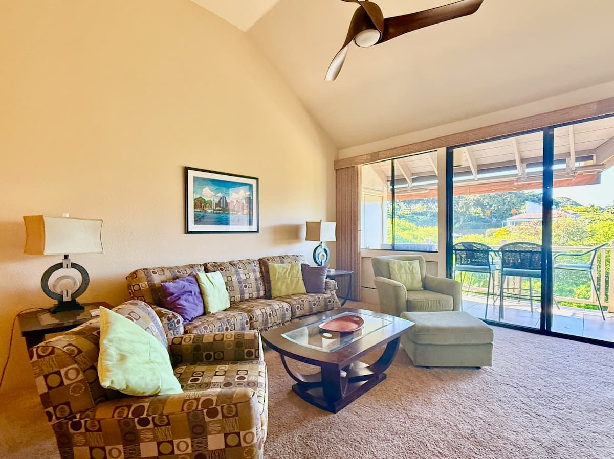 Condo in Kihei · ★5.0 · 2 bedrooms · 2 beds · 2 baths - Photo 4