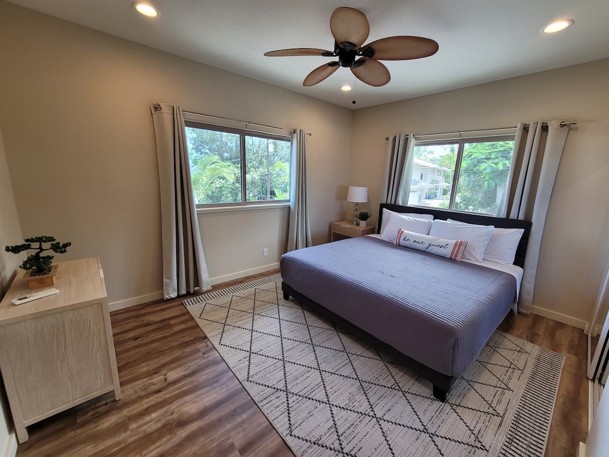 Modern Condo. Large Lanai. Partial ocean view - Photo 5