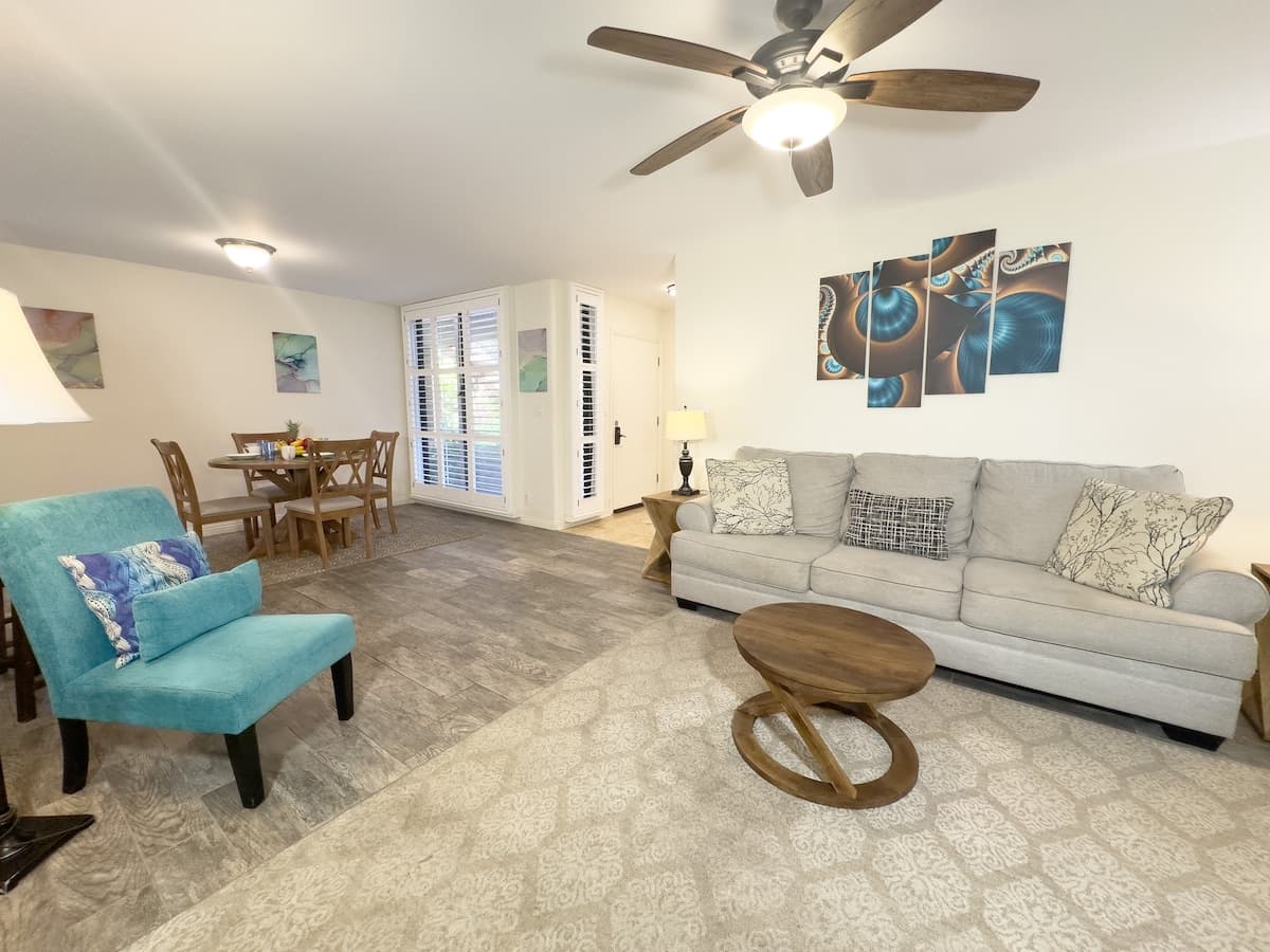 Condo in Kihei · ★4.82 · 1 bedroom · 2 beds · 1 bath - Photo 2