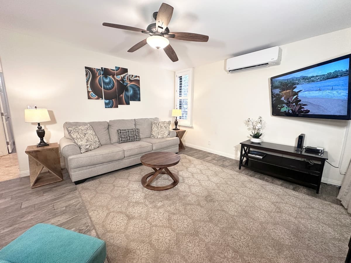 Condo in Kihei · ★4.82 · 1 bedroom · 2 beds · 1 bath - Photo 4