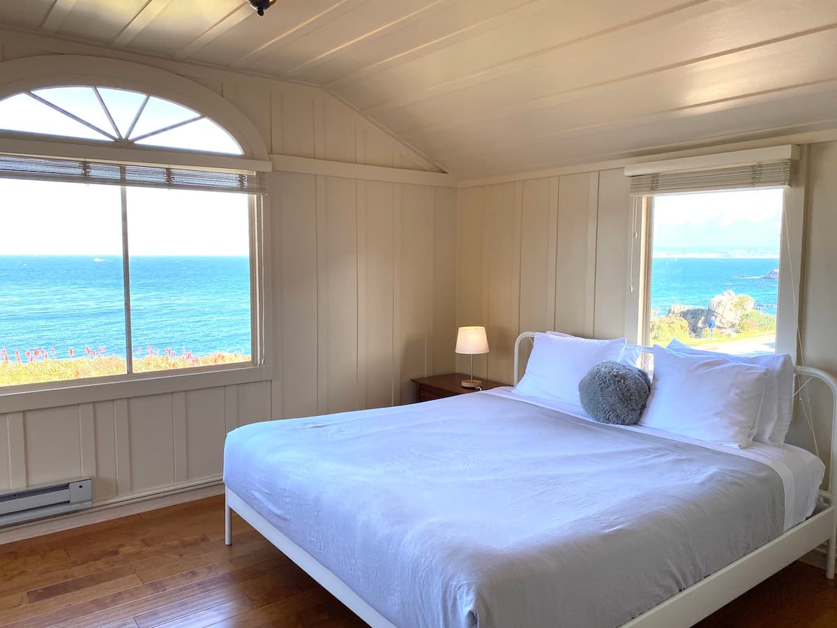 Oceanfront Home with 180 Pacific Views & 2 Decks - Photo 1