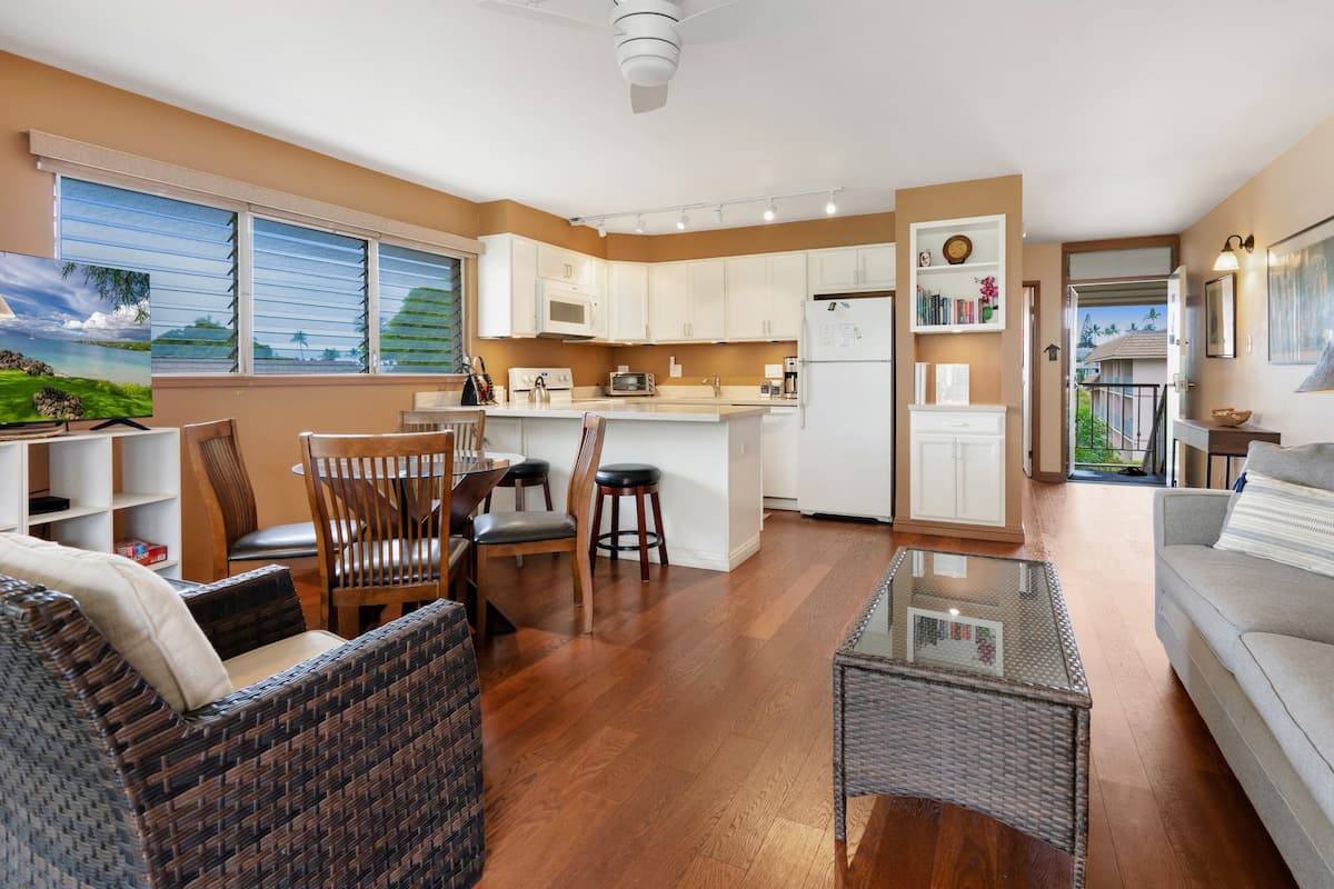 Condo in Kihei · ★4.95 · 1 bedroom · 1 bed · 1 private bath - Photo 2