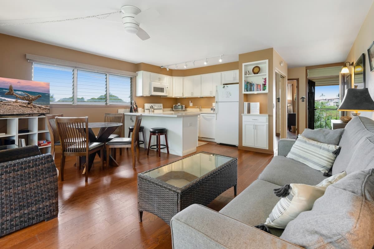 Condo in Kihei · ★4.95 · 1 bedroom · 1 bed · 1 private bath - Photo 4