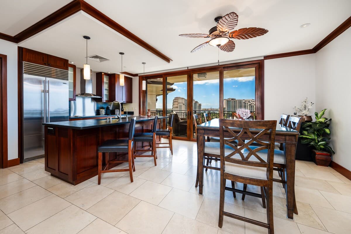 Condo in Kapolei · ★5.0 · 3 bedrooms · 5 beds · 3 private baths - Photo 4
