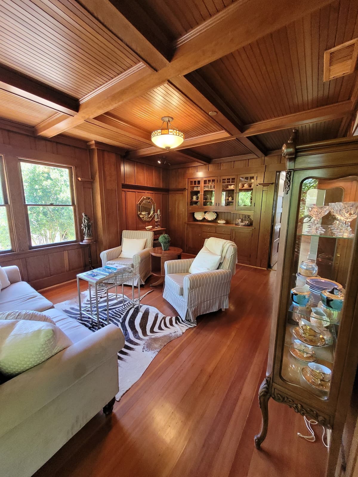 1926 Craftsman Gem, Walk to Downtown Napa - Photo 2