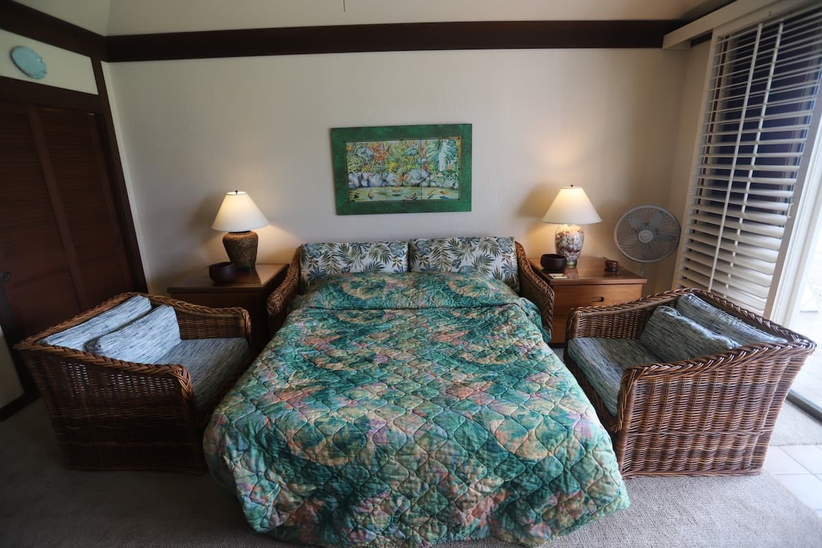 Condo in Koloa · ★4.76 · 1 bedroom · 2 beds · 1 bath - Photo 4