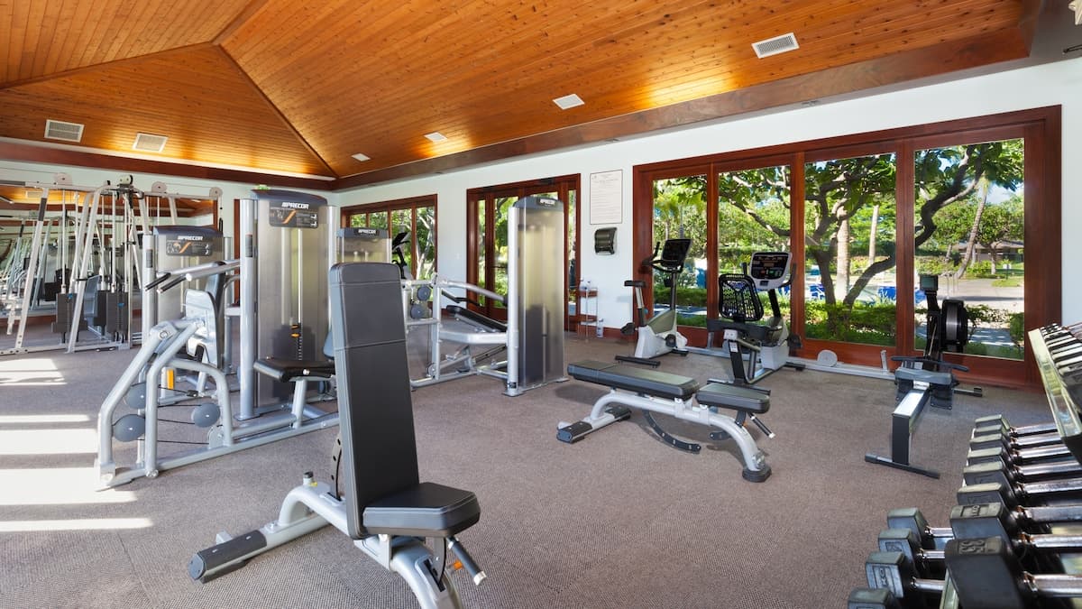 Home in Waimea · ★4.73 · 4 bedrooms · 7 beds · 3.5 baths - Photo 4