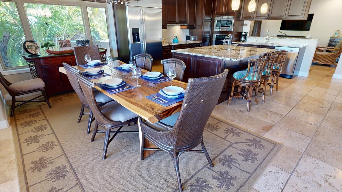 Home in Waimea · ★4.75 · 4 bedrooms · 7 beds · 4.5 baths - Photo 3