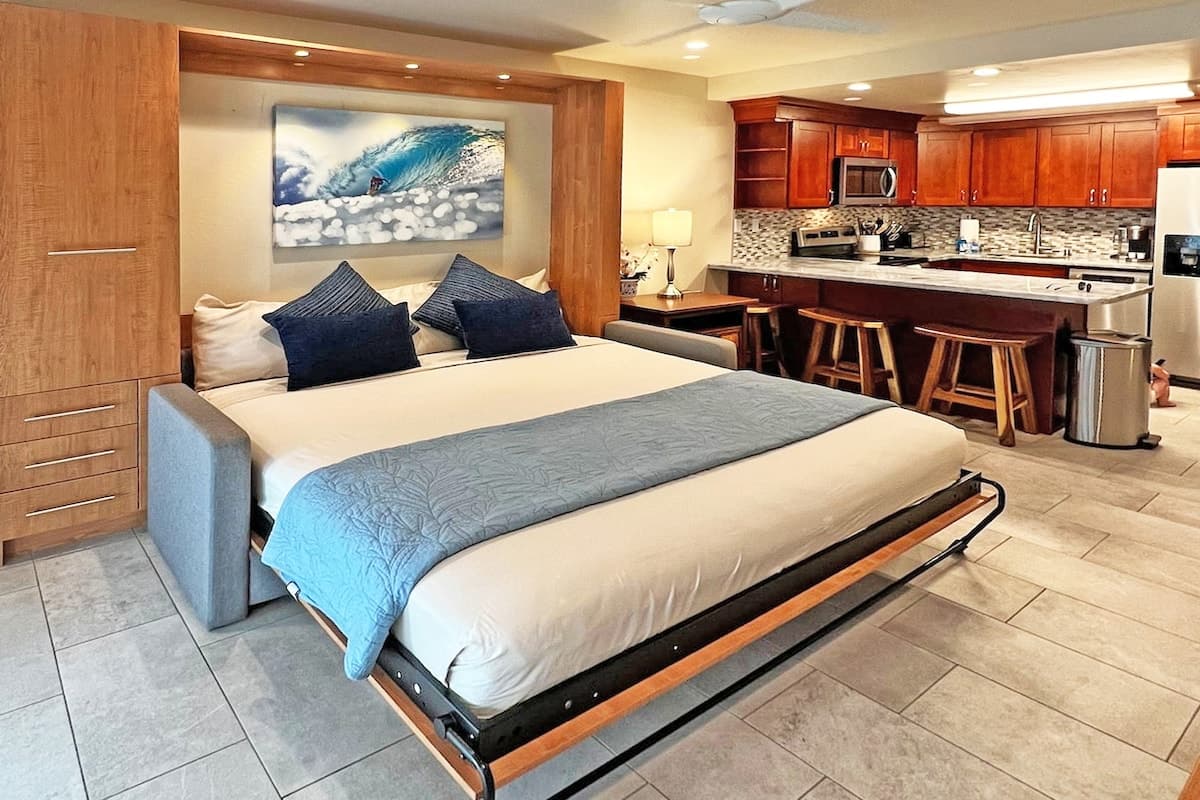 Condo in Kihei · ★4.9 · 1 bedroom · 1 bed · 1 private bath - Photo 4