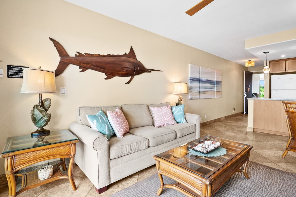 Sweeping Ocean Views • Beach Access • Powerful AC - Photo 3