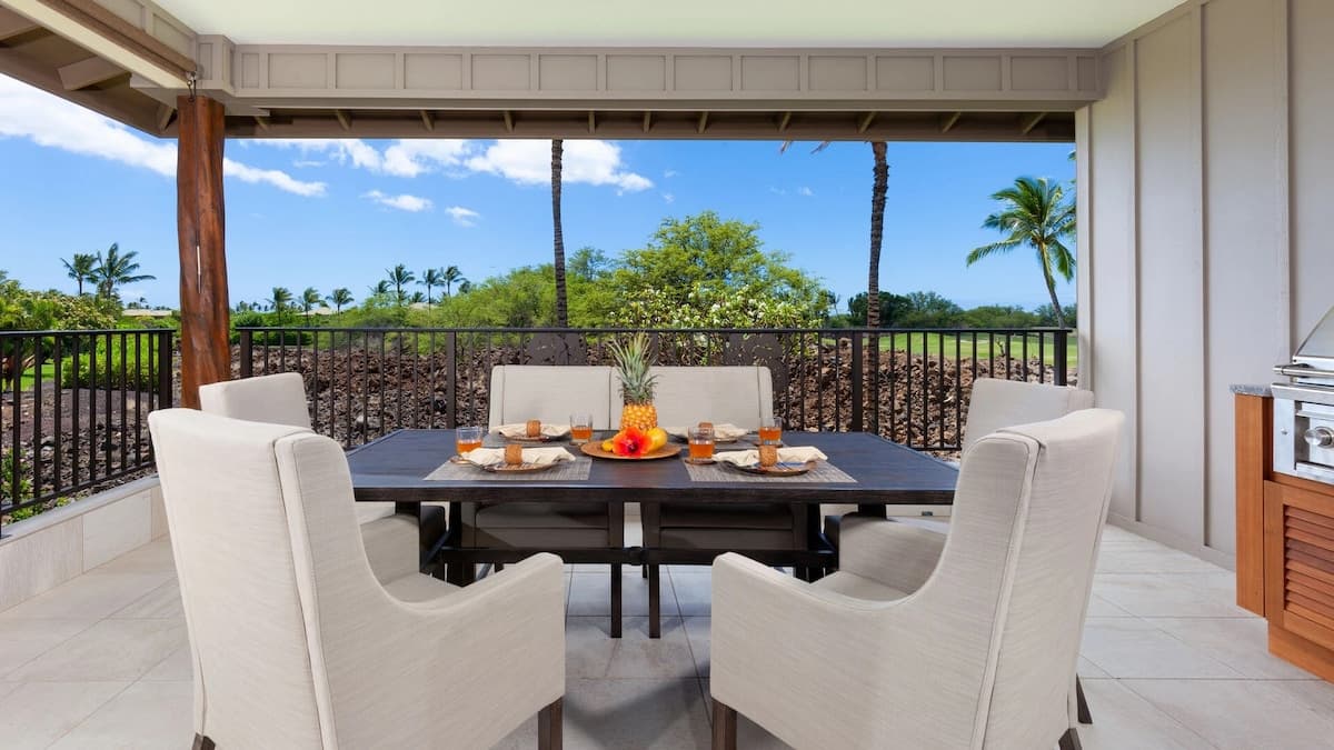 Home in Waimea · ★4.97 · 4 bedrooms · 6 beds · 3.5 baths - Photo 3